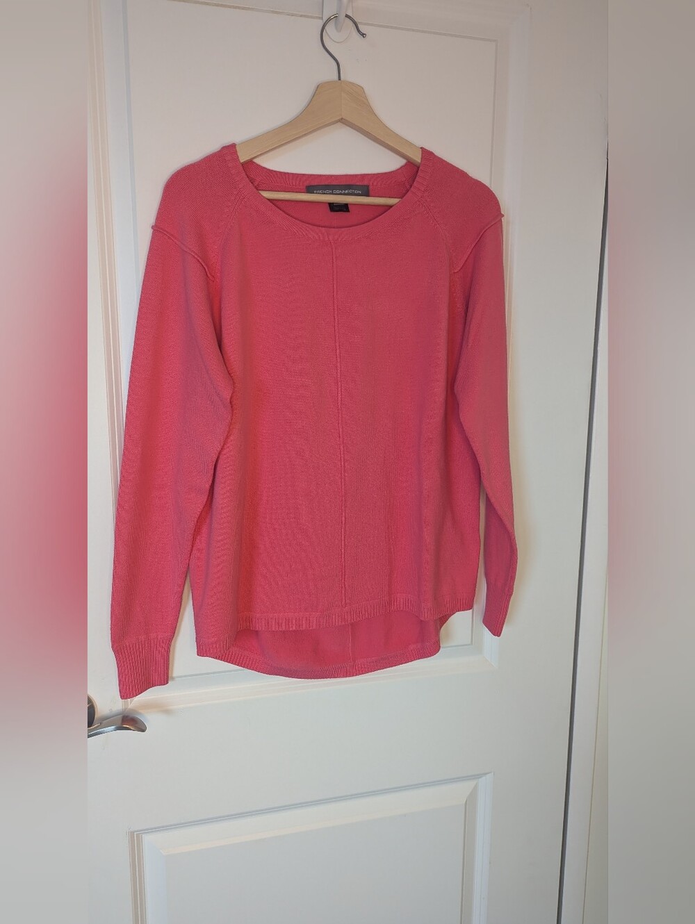 French Connection Bright Pink Long-Sleeve Crewneck Sweater Size M